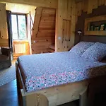 L' Du Chateau Hotel *
