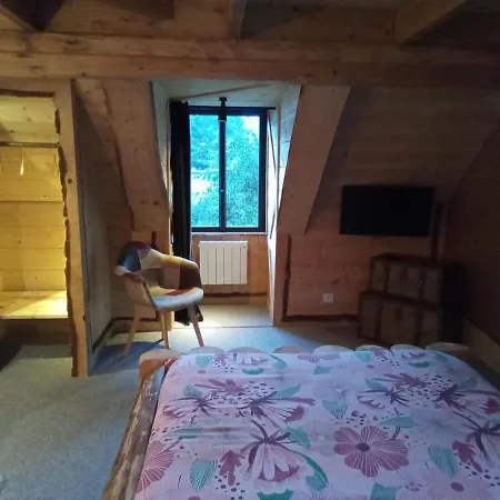 L' Du Chateau Génos