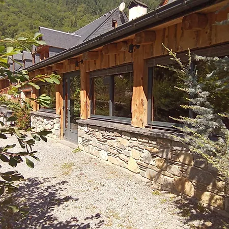 L' Du Chateau Hotel